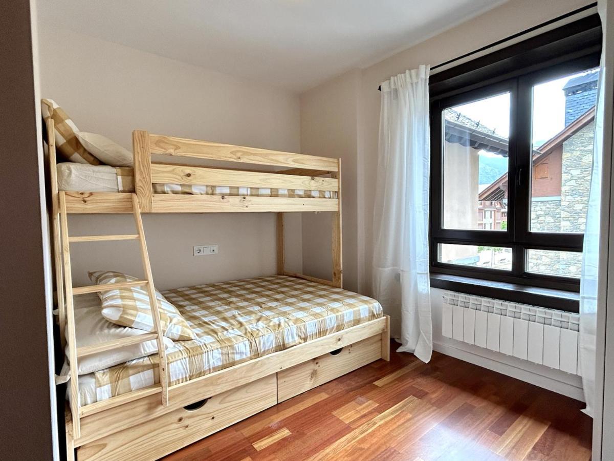 Apartament Encantador I Centric Amb Llar De Foc By Rural D'Aneu 埃斯特里-德阿内乌 外观 照片